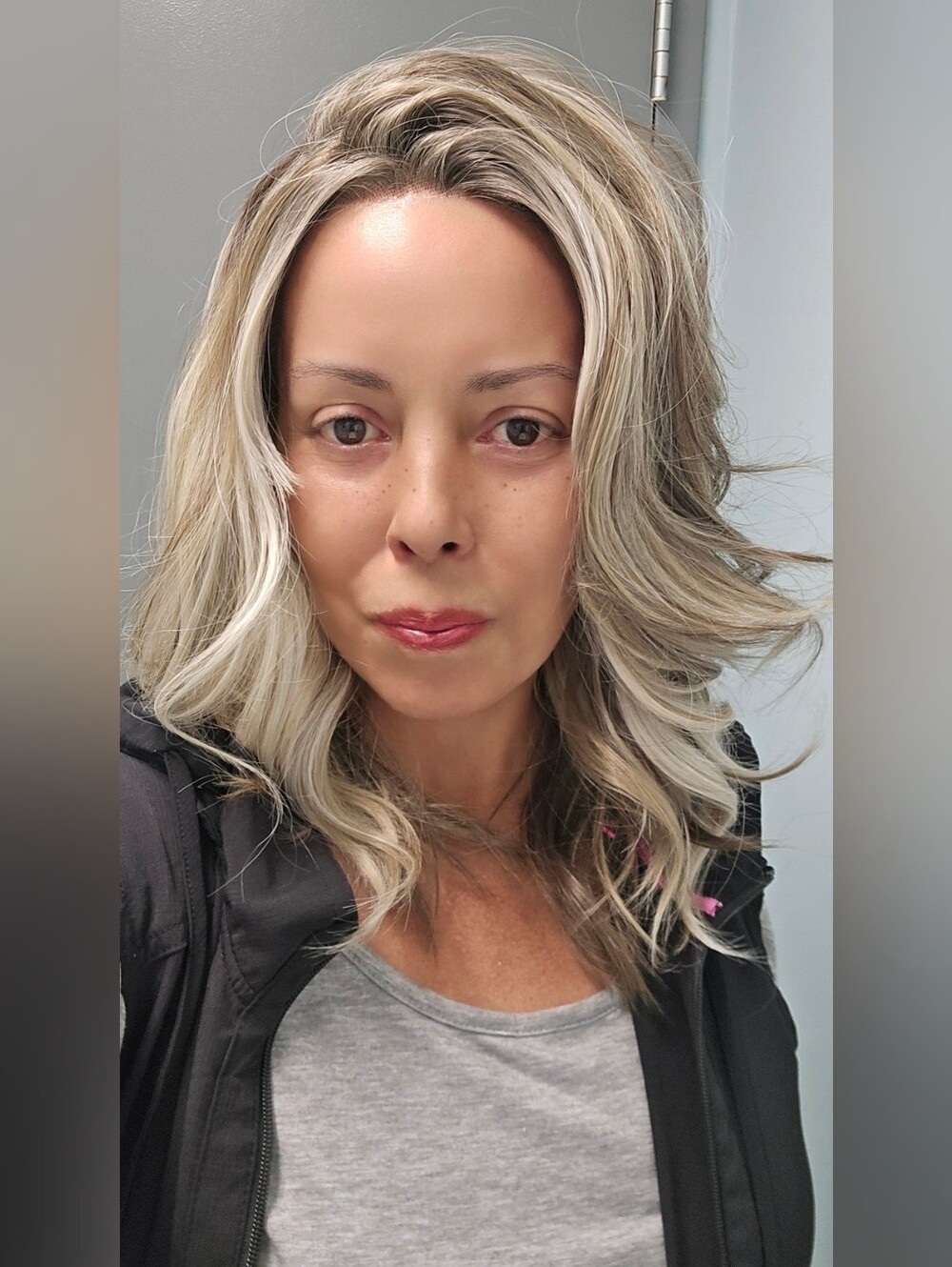 Chelsey Smith Crowns Gisele Short With Bangs